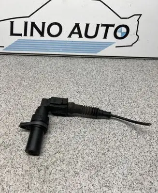 BMW 5 E39 Crankshaft position sensor 2247926