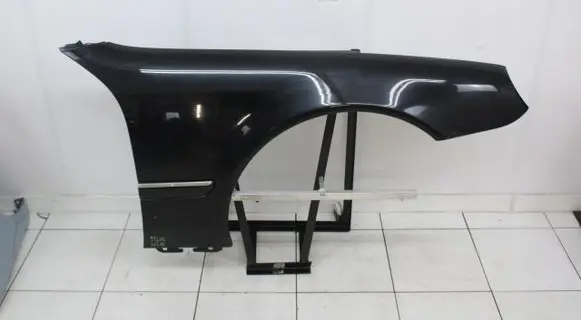 Mercedes-Benz CL C215 Fender 