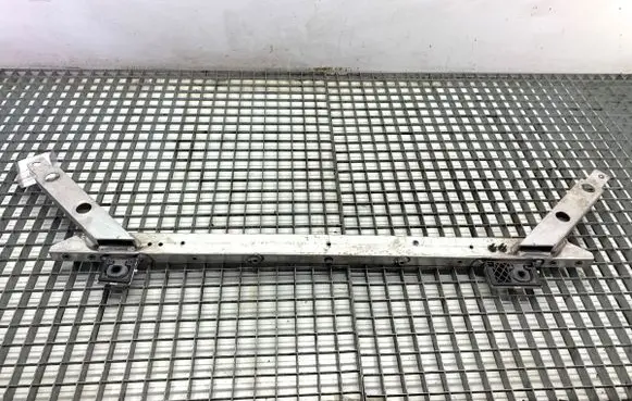 Volvo XC60 Radiator support slam panel 