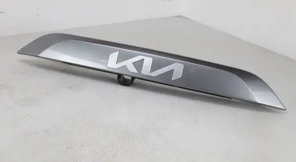 KIA Niro Trunk door license plate light bar 87311AT000 87312AT000