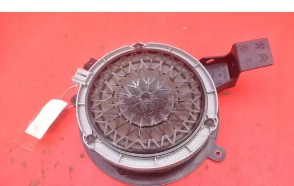 Audi 100 200 5000 C3 Subwoofer speaker 9813335880
