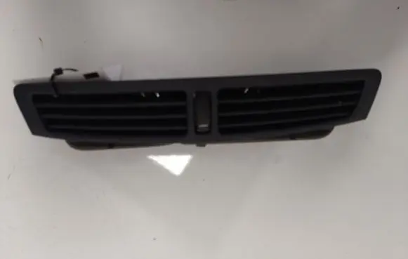 Ford Kuga II Dash center air vent grill 1738289
