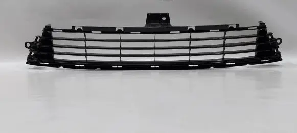 Toyota Auris E180 Front bumper lower grill 53112-02670