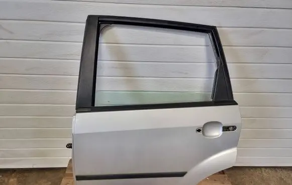 Ford Fiesta Rear door
