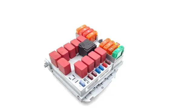 Peugeot Boxer Fuse module 1398646080