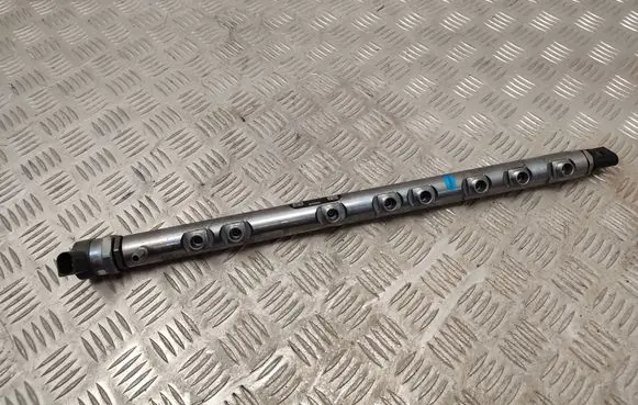 BMW X3 F25 Fuel main line pipe 13537805423 7805423