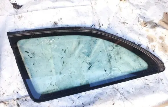 Skoda Octavia Mk2 (1Z) Rear side window