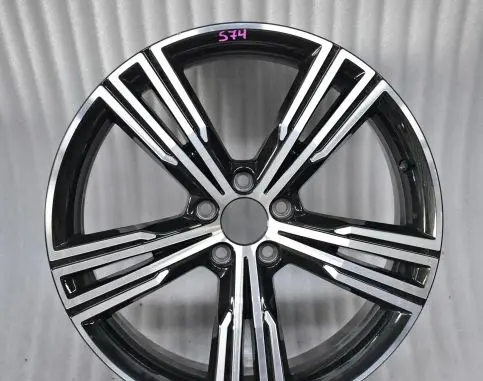 Volvo S60 R19 alloy rim 