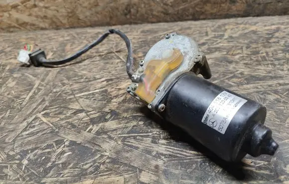Mercedes-Benz CLK A209 C209 Wiper motor A2038200342