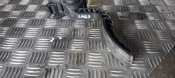 Renault Laguna III Accelerator pedal position sensor 180050001R