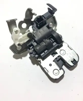 Audi A7 S7 4G Tailgate/trunk/boot lock/catch/latch 8K9827505A
