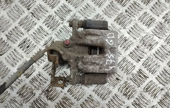 Hyundai Veloster Rear brake caliper