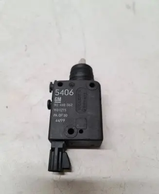 Opel Astra G Central locking motor 90460062 5406 1101215