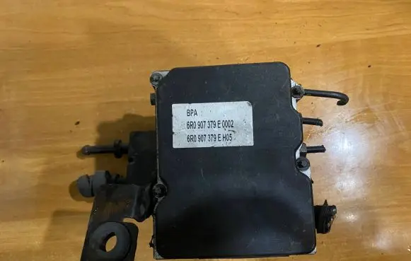 Skoda Roomster (5J) ABS Pump 6R0907379E 0265234575 6R0614517B