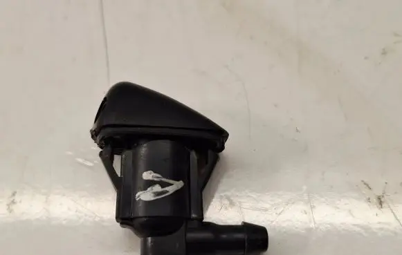 Toyota Corolla Verso AR10 Windshield washer spray nozzle 8538164020