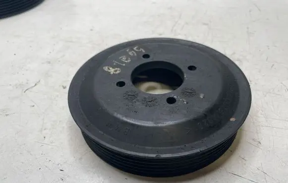 BMW 7 E65 E66 Water pump pulley 7504077