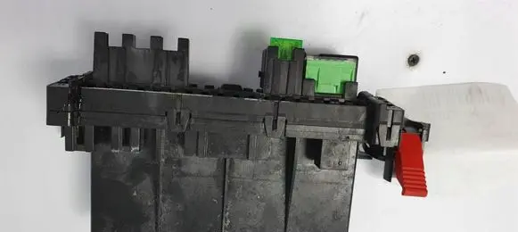 Mercedes-Benz SL R230 Fuse box set