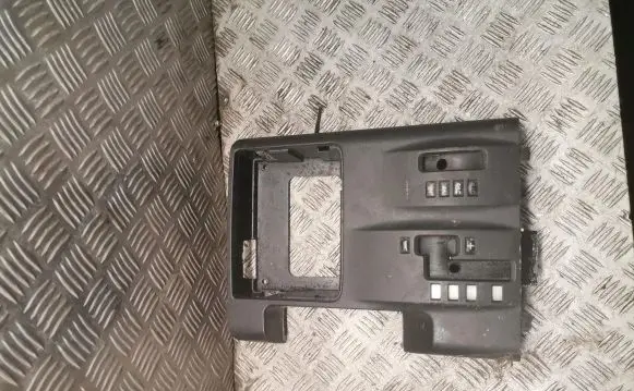 Mitsubishi Pajero Gear shifter surround trim plastic mr410840
