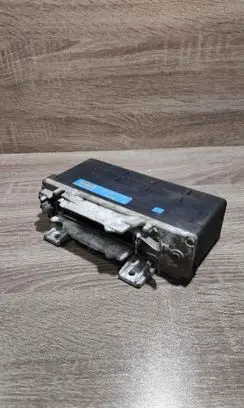 Mercedes-Benz E W124 ABS control unit/module 0055455132 0265101020