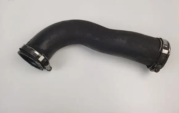 Intercooler hose/pipe