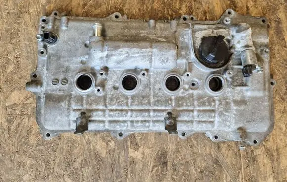 Toyota Prius (XW20) Rocker cam cover 