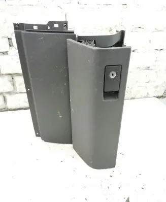Volkswagen Touran II Glove box 1T1857097J