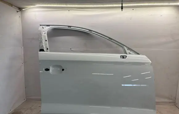 Audi A3 S3 8V Front door 8V5831052D