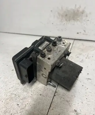 Audi A4 S4 B7 8E 8H ABS Pump 8E0614517BF 8E0910517H