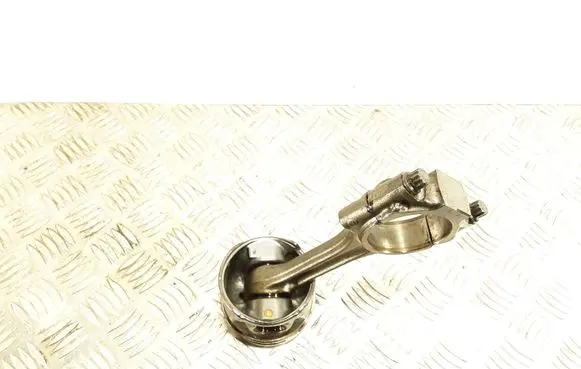 Volvo S60 Piston with connecting rod 81L118