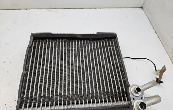 Nissan Qashqai Air conditioning (A/C) radiator (interior)