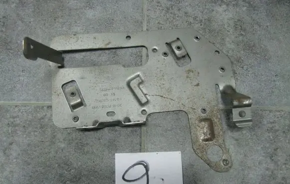Ford Kuga II Other engine bay part AM51R045F10GC
