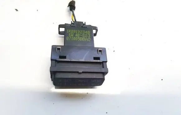 Volkswagen Jetta V Passenger airbag on/off switch 1K0919234B
