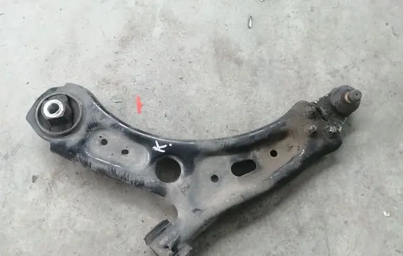 Fiat 500X Front lower control arm/wishbone 00519613420