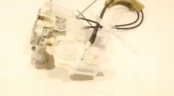 Subaru Legacy Front door lock 