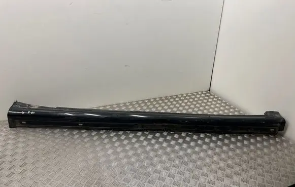 Mercedes-Benz B W245 Sill 