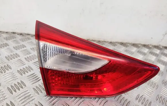Hyundai i30 Tailgate rear/tail lights 92403A50