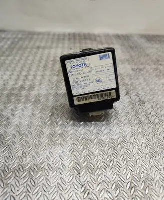 Toyota Yaris Door control unit/module 8974152020 619825000 825040439