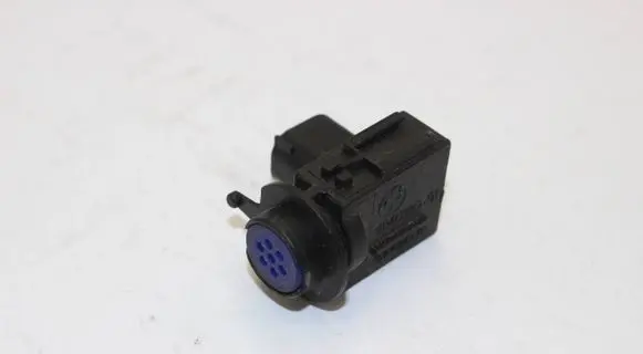 BMW 5 E60 E61 Air quality sensor 9240180 13242411