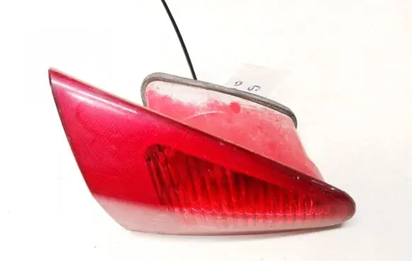 Alfa Romeo 147 Tailgate rear/tail lights 46556346 46747825