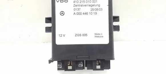 Mercedes-Benz Sprinter W901 W902 W903 W904 Door central lock control unit/module A0004461019 410215010001