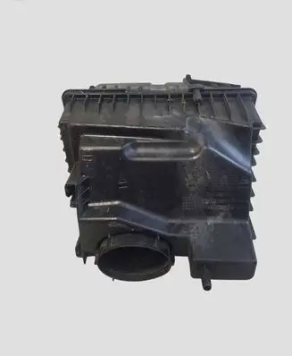 Peugeot 5008 Air filter box 9653388980 9657982380