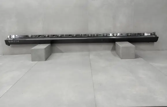 Porsche Cayenne (9Y0 9Y3) Front sill (body part) 9y0853751c
