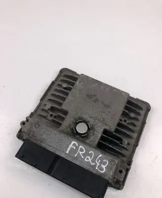 Seat Leon (1P) Engine control unit/module 03F906070CG