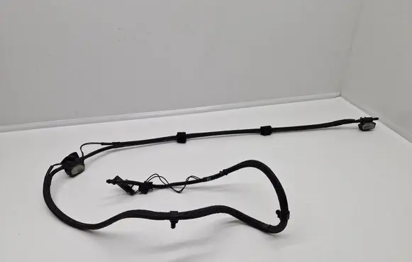 BMW X1 F48 F49 Windshield washer spray nozzle 61667470622 7470522 61667350651