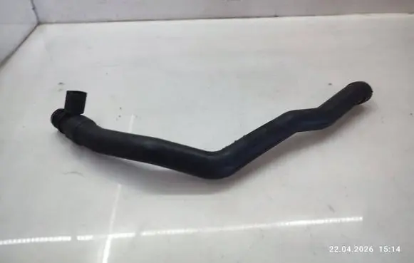 Mercedes-Benz E W212 Air intake hose/pipe A6510101382