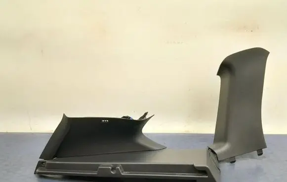 Dacia Duster Other sill/pillar trim element