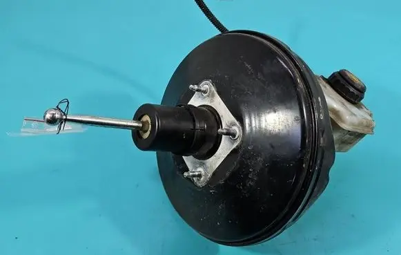 Volkswagen Jetta VI Brake booster 1K1614105DR IMPRK1595476
