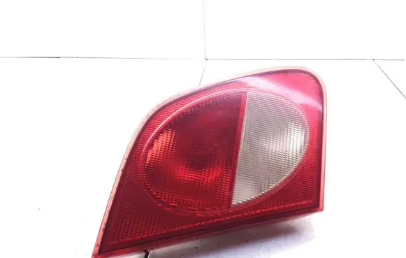 Mercedes-Benz E W210 Tailgate rear/tail lights A2108200964