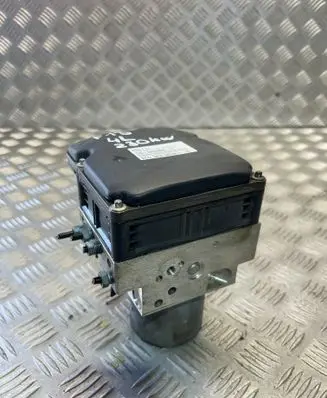 BMW 6 F12 F13 ABS Pump 6852808