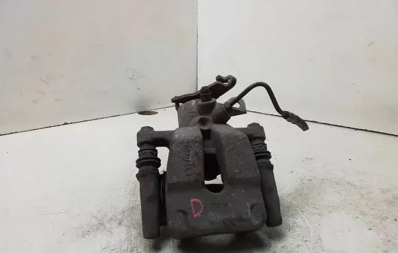 Renault Megane II Rear brake caliper